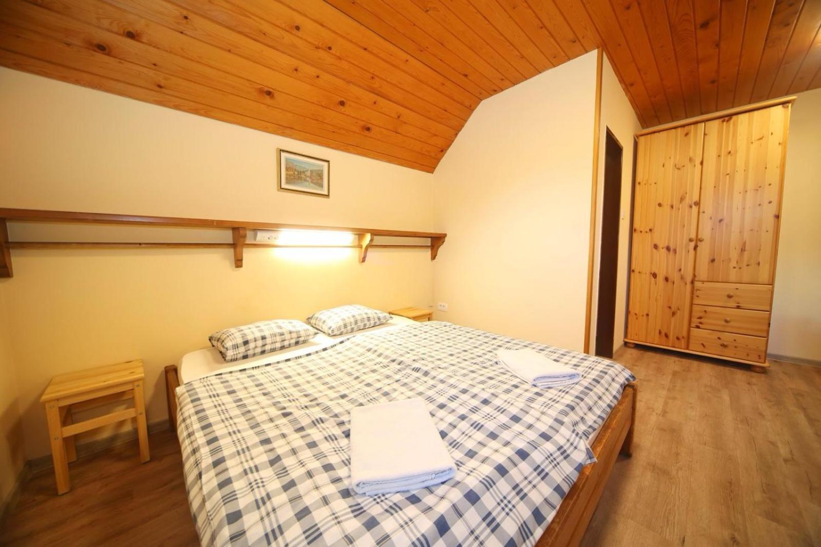 Planinska Koca Na Gozdu Hotel Kranjska Gora Buitenkant foto