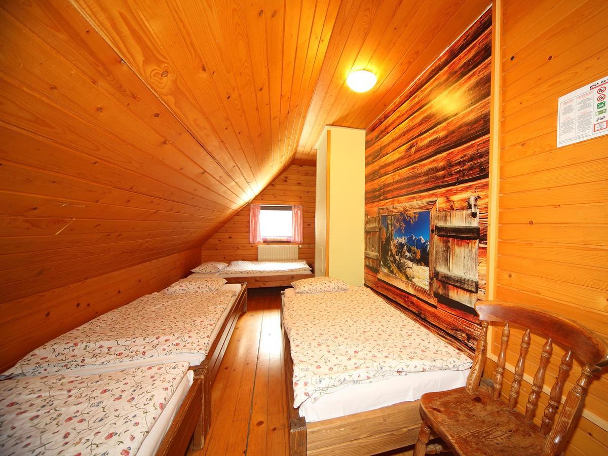 Planinska Koca Na Gozdu Hotel Kranjska Gora Buitenkant foto